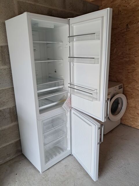 Combi refrigerateur congelateur 300 Quiberon (56)