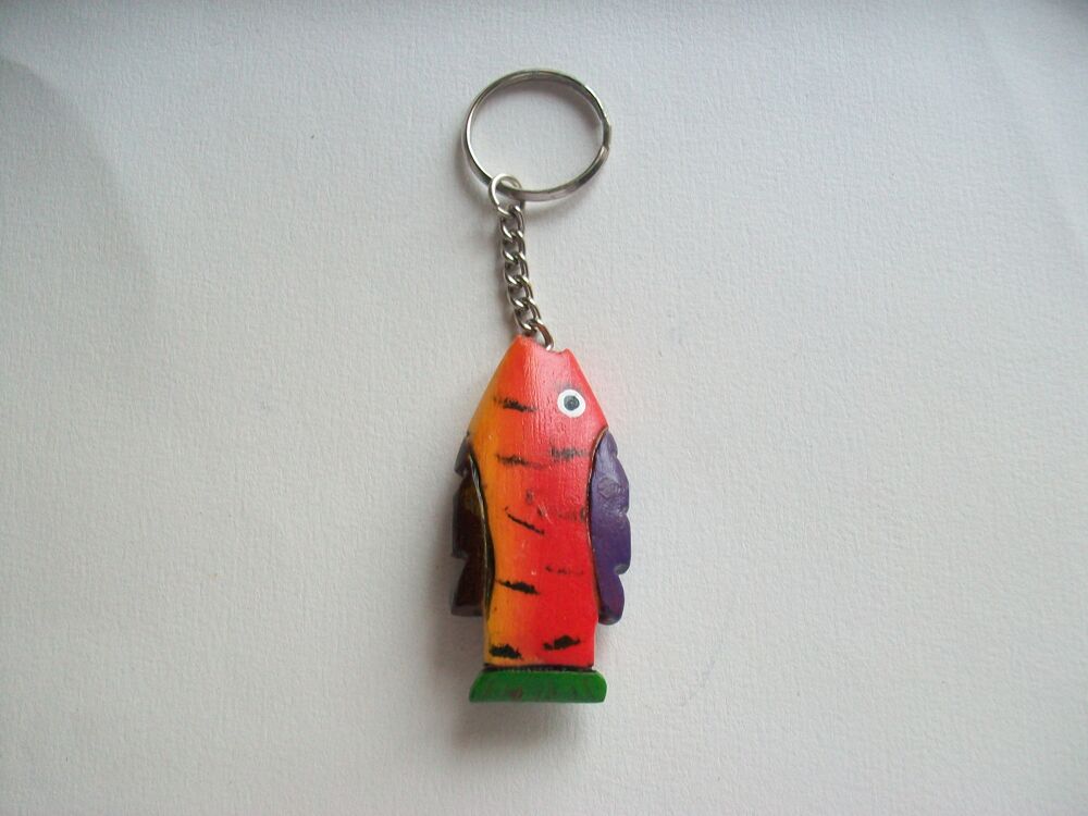 Porte cl&eacute;s poisson bois bijou sac artsanat rouge Maroquinerie