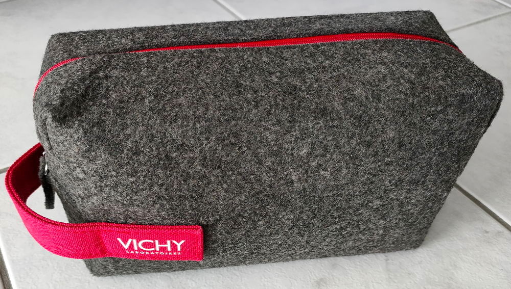VICHY - Trousse de toilette rectangulaire, gris rouge - Neuf Maroquinerie