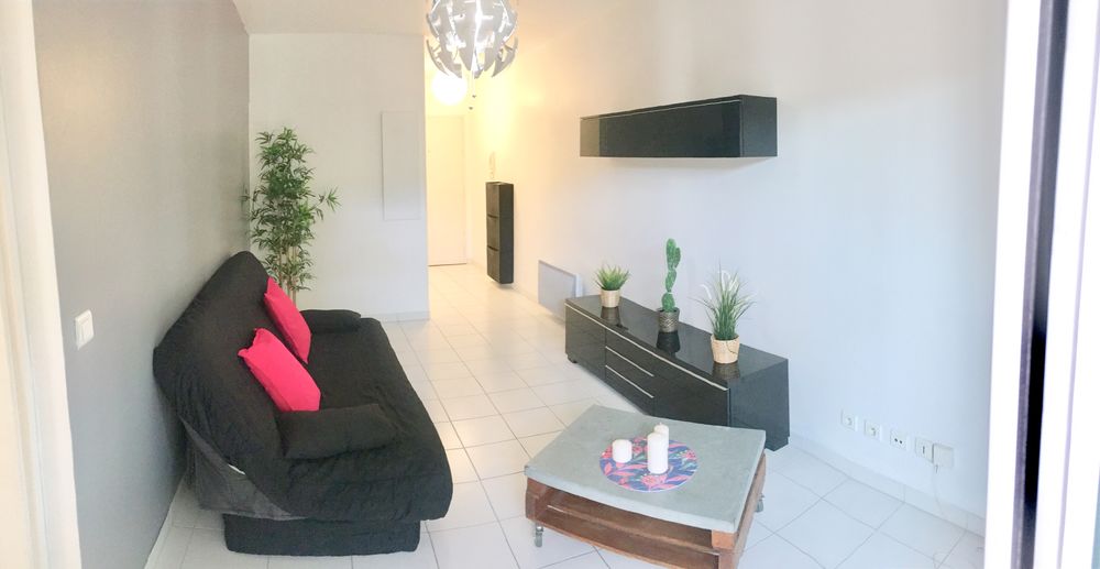 Vente Appartement JOLI T1 26M2 RDJ +TERRASSE 21 M2+PRKG BONNEVEINE Marseille 8