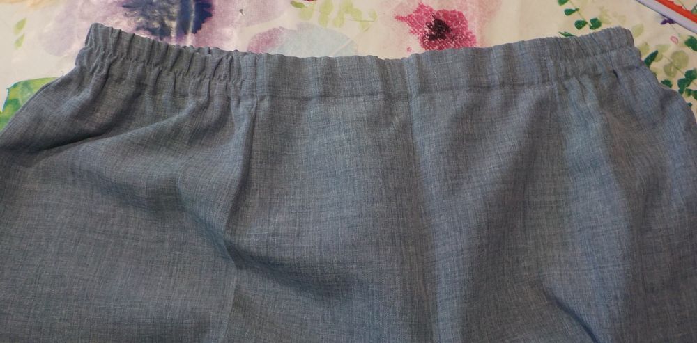 PANTALON GRIS VETISSIMO FEMME TAILLE 48/50 Vêtements