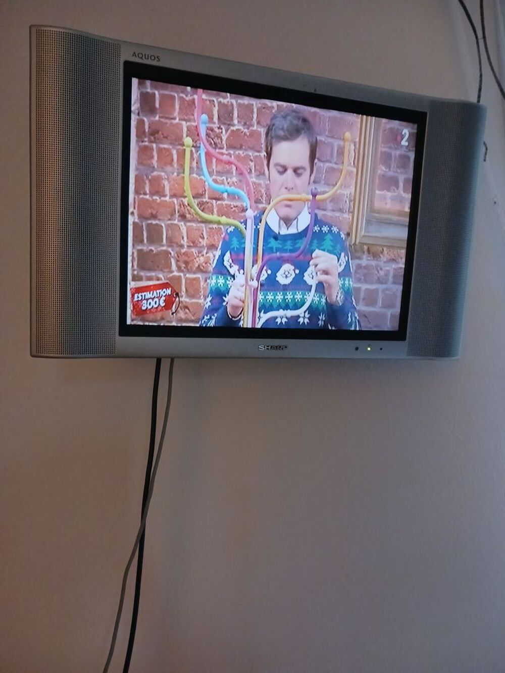 TELEVISEUR SHARP Photos/Video/TV