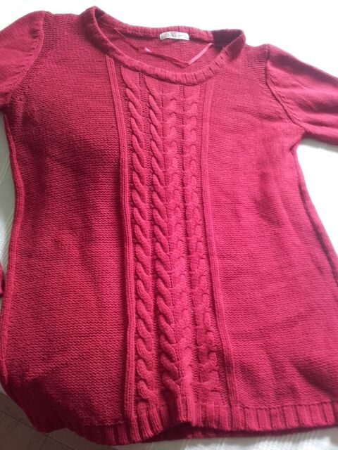 Pull rouge 6 Troyes (10)