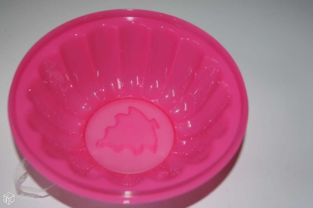 Moule &agrave; charlotte tupperware Cuisine