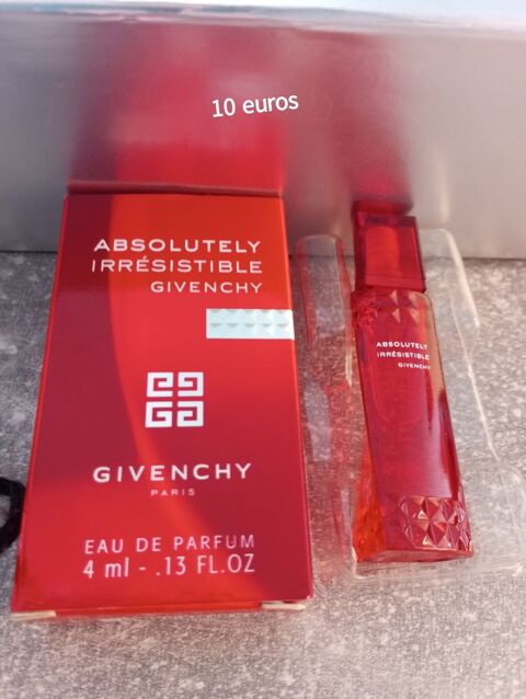 Miniature de collection Givenchy 10 Bourg-en-Bresse (01)