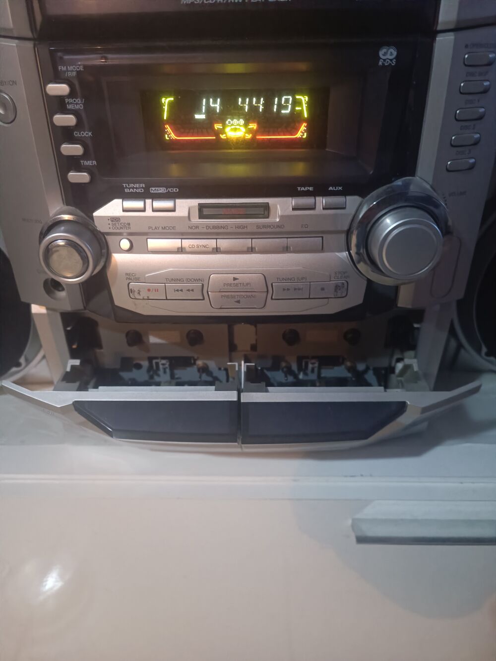 Chaine hi-fi LG Audio et hifi