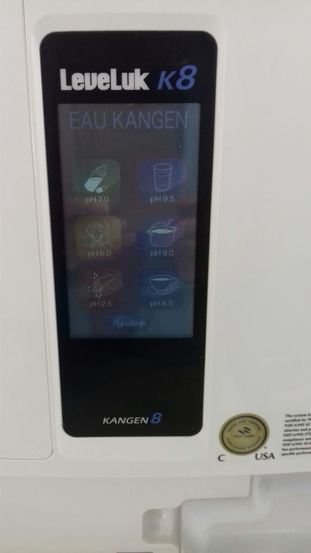 Fontaine d'Eau Hydrog&eacute;n&eacute;e et Ionis&eacute;e - KANGEN K8 
Cuisine