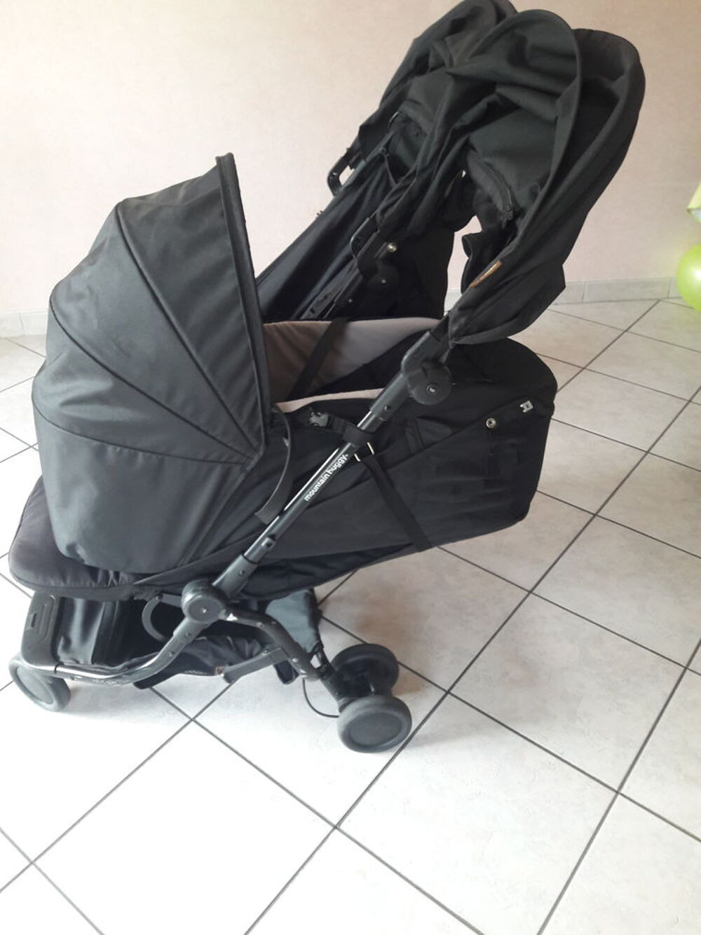 POUSSETTE DOUBLE MOUNTAIN BUGGY NANO DUO avec NACELLES COUFI Pu�riculture