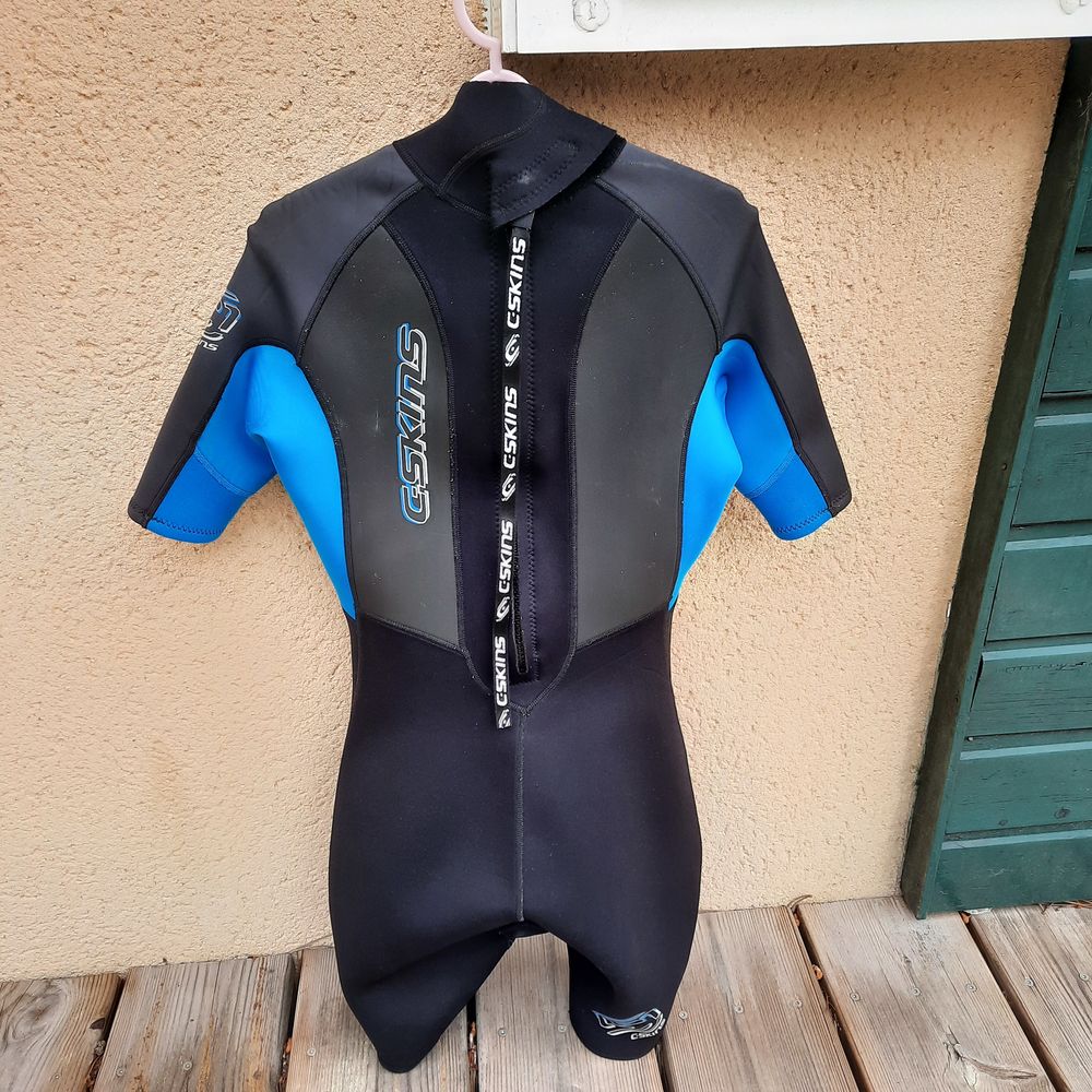 Shorty neoprene Taille S ados adulte Sports