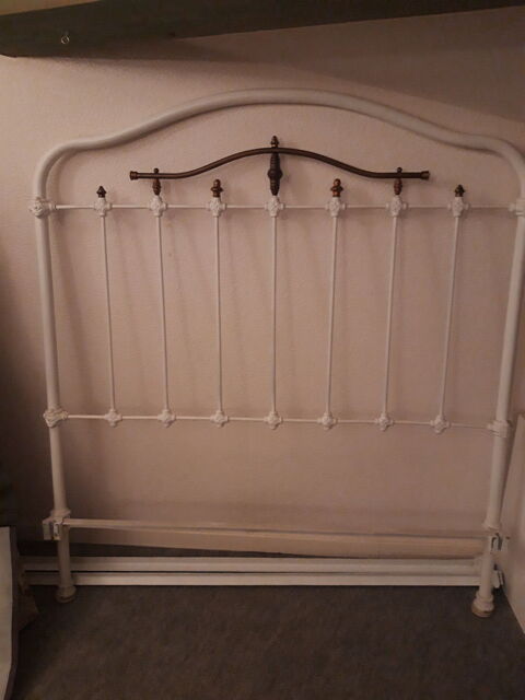 Montants de lit anciens 30 Veauche (42)