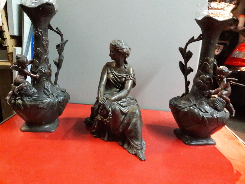 ensemble mati&egrave;re r&eacute;gule Décoration