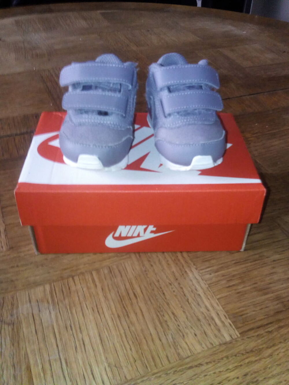 Basket nikeMD runner bebe Chaussures