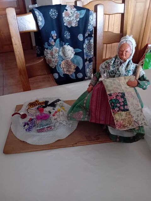 6 SANTONS DE PROVENCE 20€ 20 St Mitre (13)