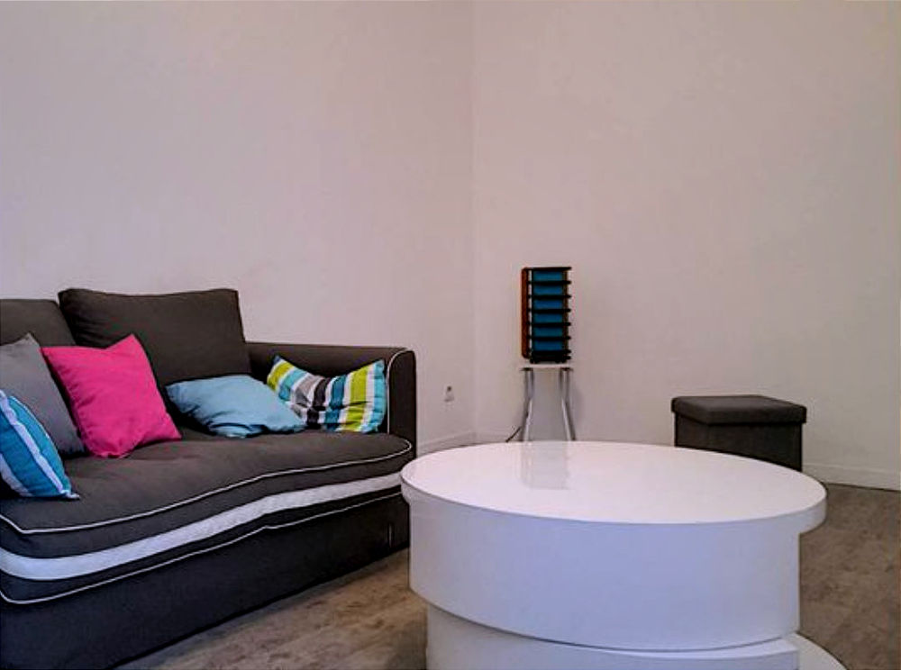 Location Appartement Appartement de 64 m² avec 2 chambres en à Avignon Avignon