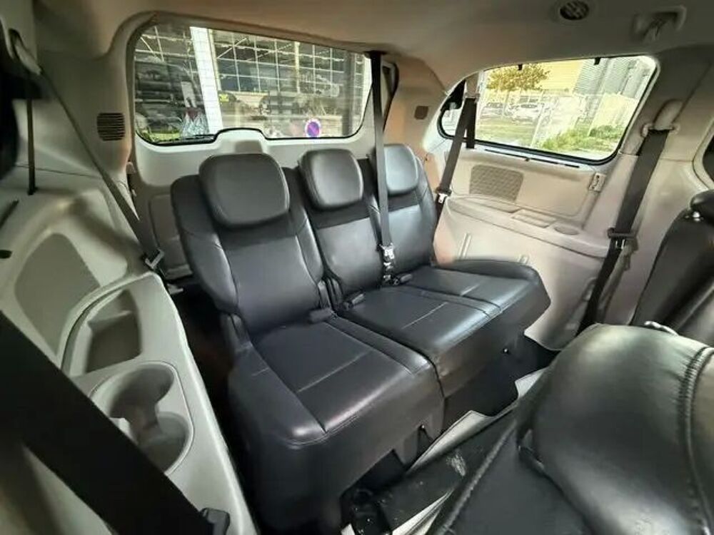 Voyager Chrysler Grand voyager 2.8 crd LIMITED 7 PLACES 2011 occasion 83830 Bargemon