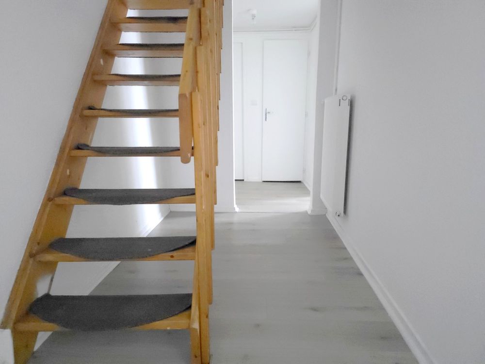 Vente Appartement SAINT NICOLAS DE PORT, appartement en duplex de type F3 de 78 m² rénové en 2024, deux chambres, quartier calme proche de toutes commodités. Saint-nicolas-de-port