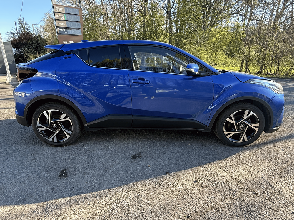 C-HR 184h 2WD e-CVT 2023 occasion 78610 Saint-L&eacute;ger-en-Yvelines