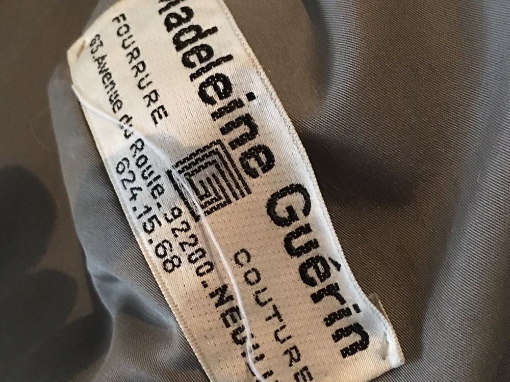 Tr&eacute;s beau manteau Renard Argent&eacute; Vêtements