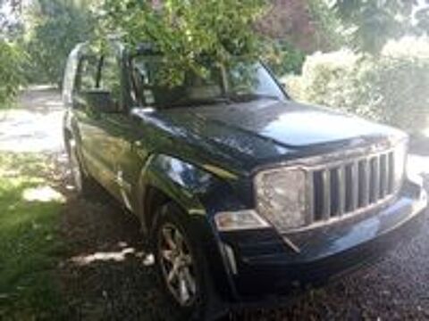 Cherokee 2.8 CRD Limited A 2010 occasion 86240 Iteuil
