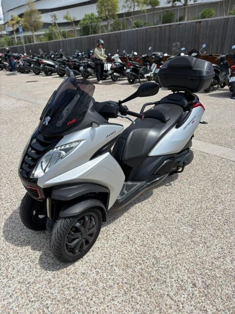 Scooter PEUGEOT 2016 occasion Nice 06000
