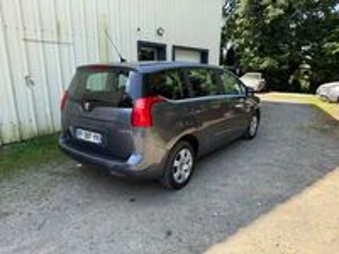 5008 1.6 e-HDi 112ch FAP BMP6 BLUE LION Active 5pl 2011 occasion 35850 Romill&eacute;