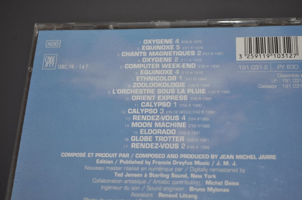 Lot de CD avec entre Jean Michel Jarre CD et vinyles