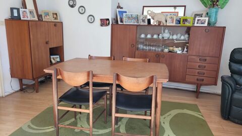 Table de salle  manger 1300 Catllar (66)