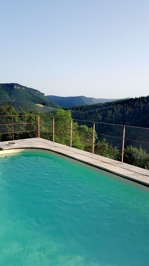   MAISON DE CARACTÈRE AVEC VUE, PISCINE  Maison - 8 pièce(s) - 184 m²