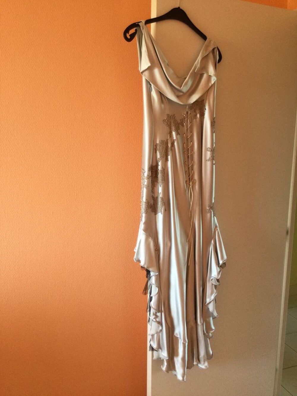 Robe en soie naturelle Vêtements
