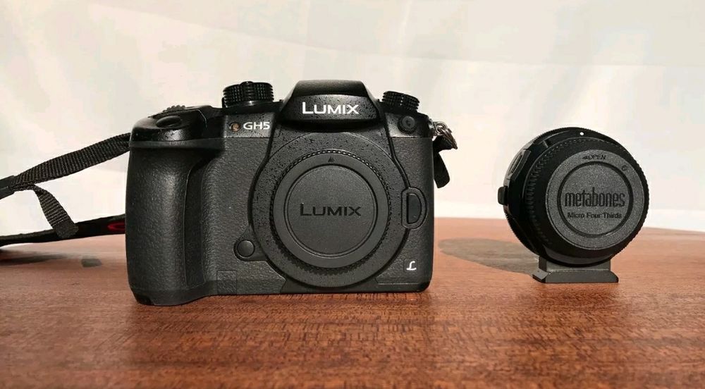 Panasonic LUMIX DC-GH5K 20MP Photos/Video/TV