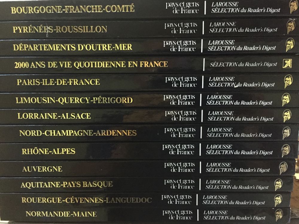 Lot de 12 livres atlas de France Livres et BD