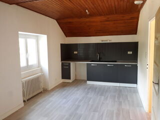  Appartement à louer 6 pièces 112 m² Laveissière
