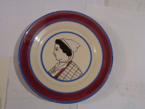 ASSIETTE HB QUIMPER  tete de bretonne manteau a carreau 15 Brest (29)
