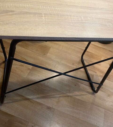 Table / Bureau 15 Nantes (44)