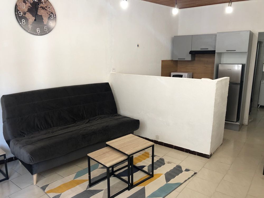 Location Appartement Studio meublé et équipé Baho Baho