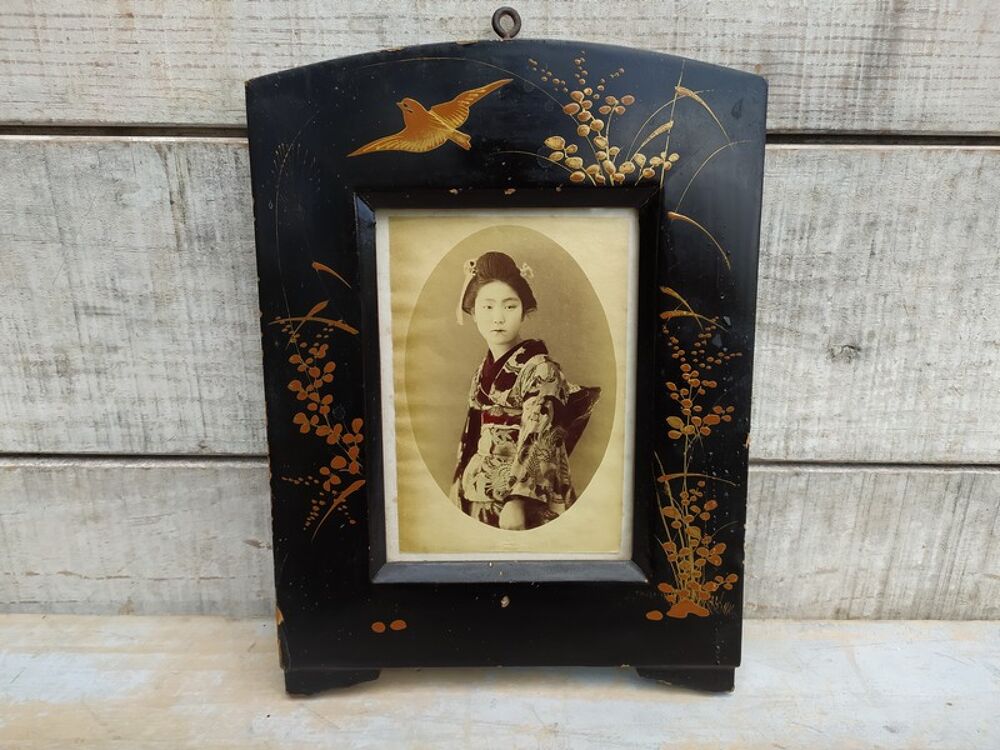 Photographie Albumin&eacute;e Fille Japonaise Cadre Laque Japon XIX 