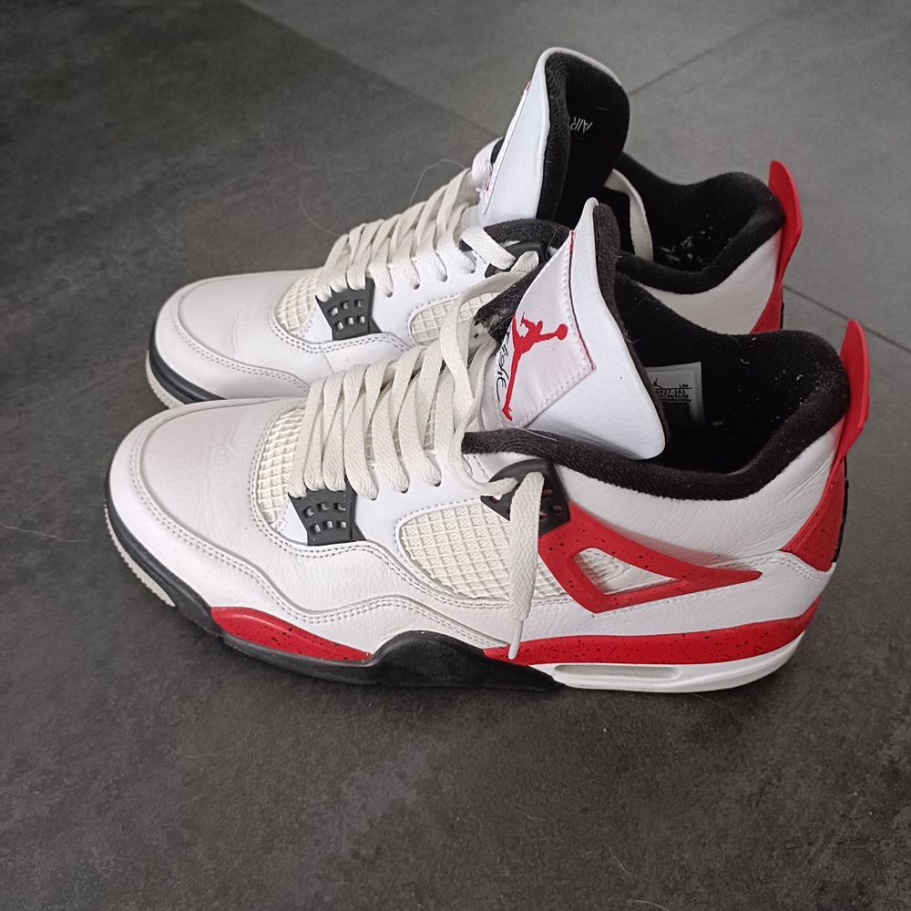 Basket jordan 4 Chaussures