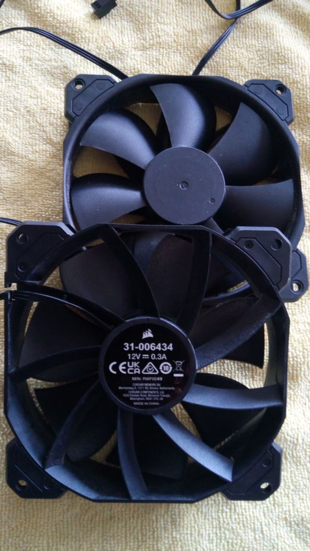 2 Ventilateurs PC Corsair Matériel informatique