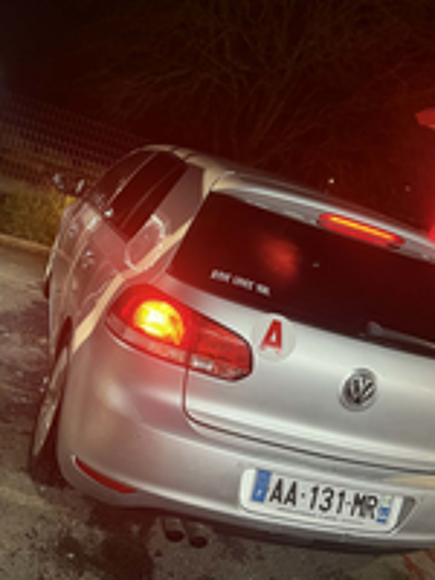 Golf 2.0 TDI 110 FAP CR Confortline 2009 occasion 44000 Nantes