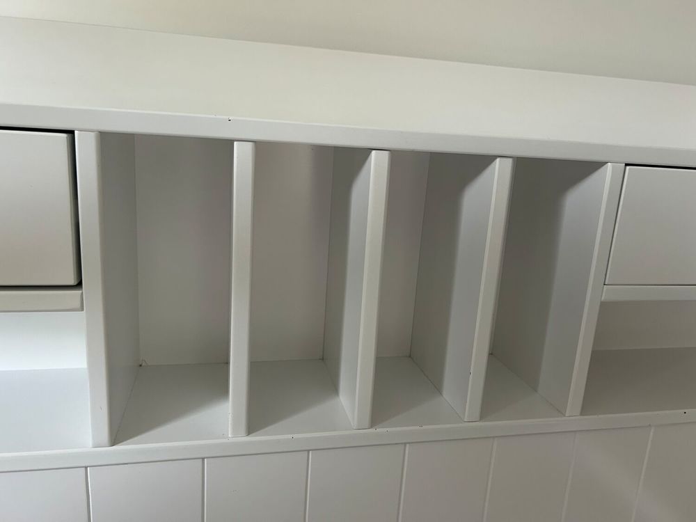 Lit double 140x190 cm avec t&ecirc;te de lit et rangements
Meubles
