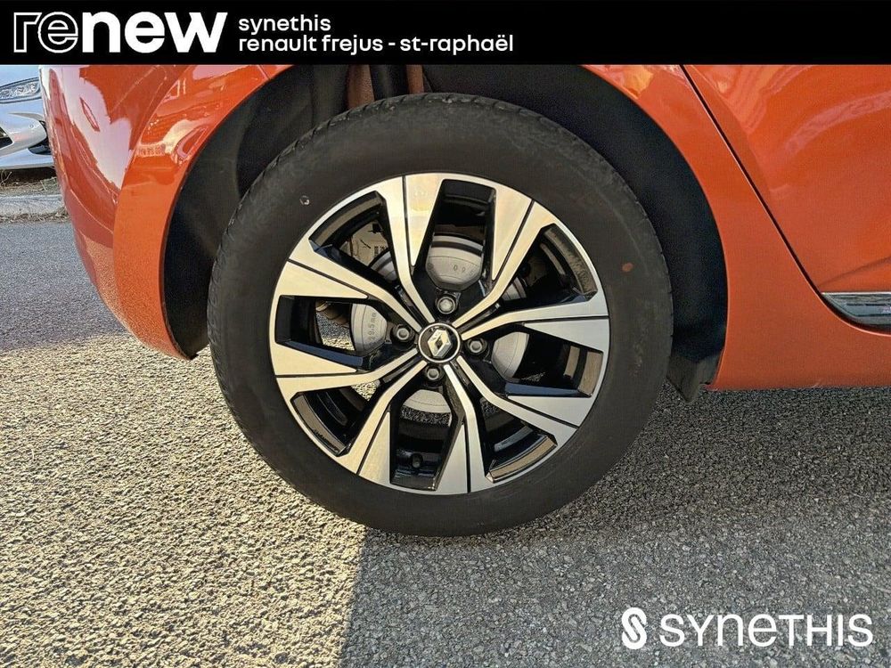 Clio V Clio E-Tech full hybrid 145 Evolution 2023 occasion 83600 Fr&eacute;jus