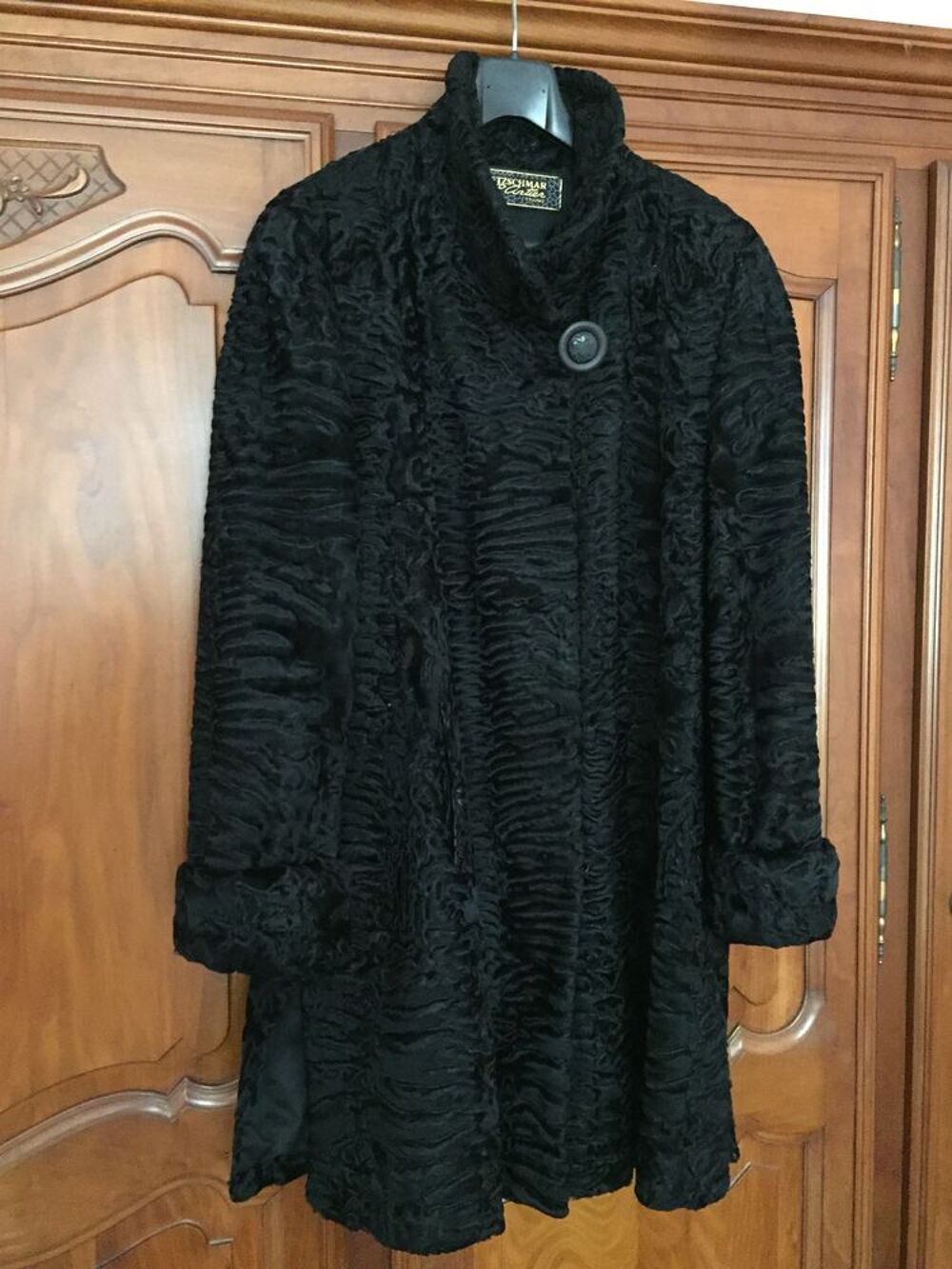 Manteau long en Astrakan noir Vêtements