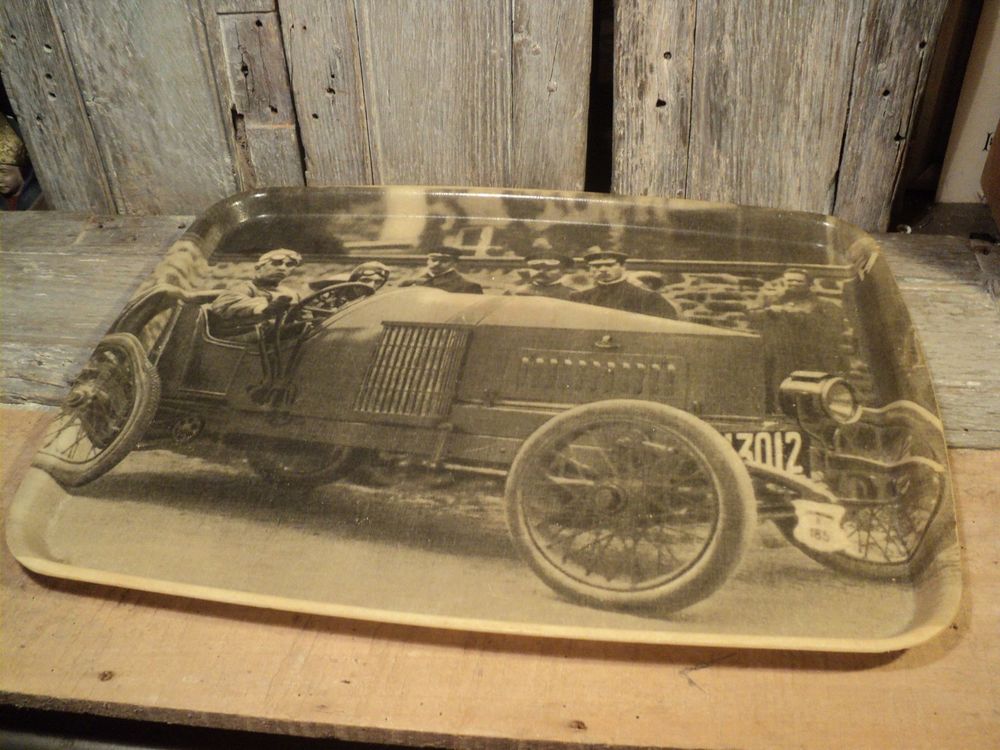 Plateau D&eacute;jeuner Voiture de Course Ancienne Vintage. Bricolage