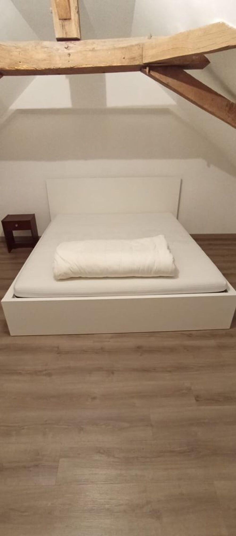 Lit Malm IKEA avec caisson et t&ecirc;te de lit +Matelas Polypreen Meubles