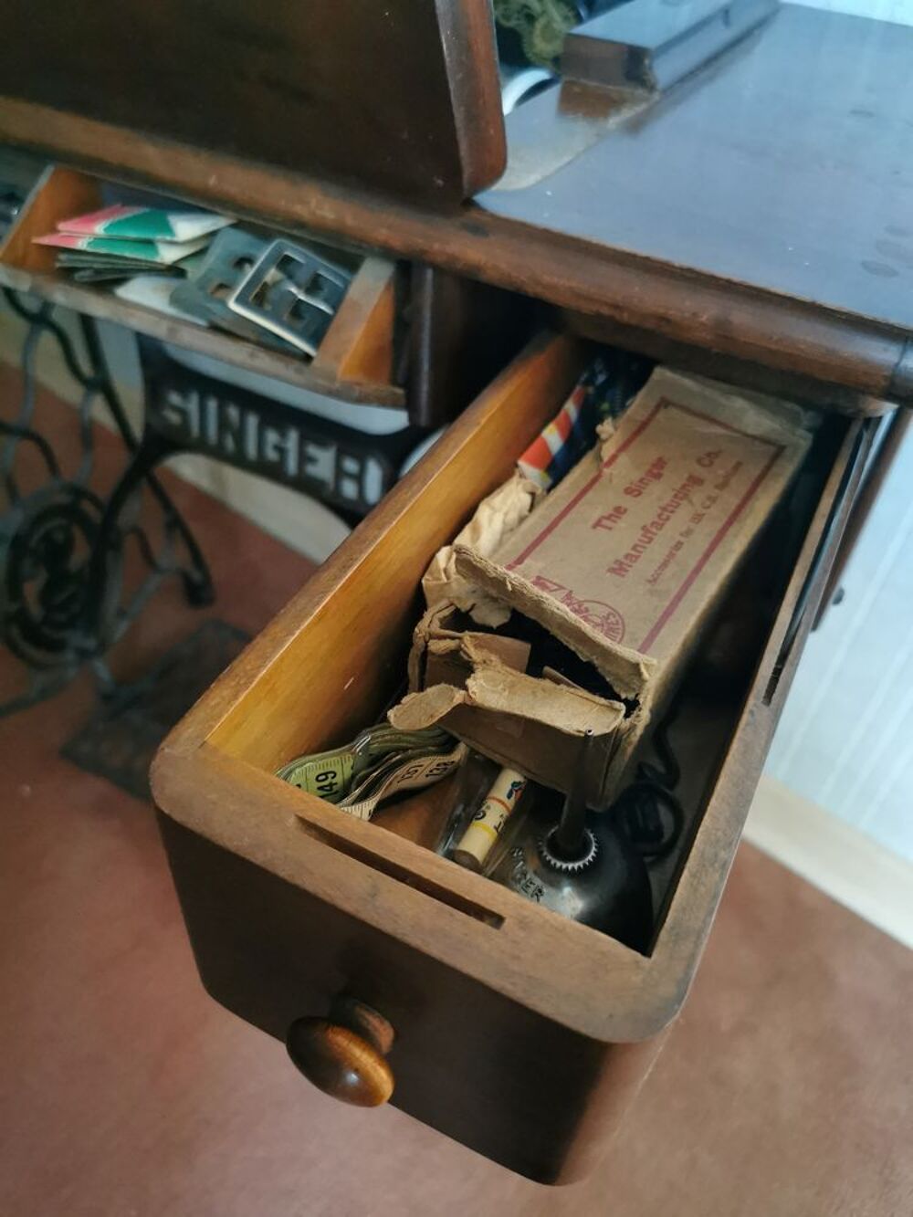 Singer machine &agrave; coudre 