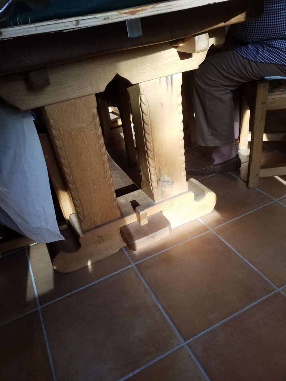 Salle &agrave; manger espagnole Meubles