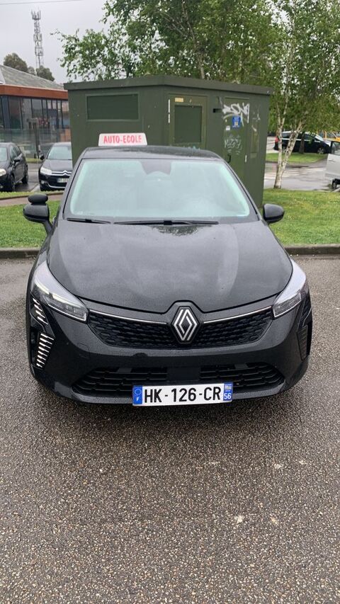 
Monitrice Auto &eacute;cole Boite Automatique 0 56100 Lorient