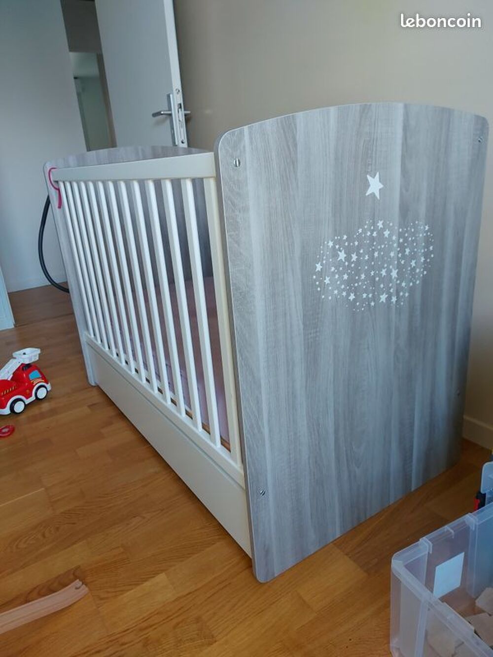 Lit b&eacute;b&eacute; Sauthon 60*120, mod&egrave;le Hugo Meubles