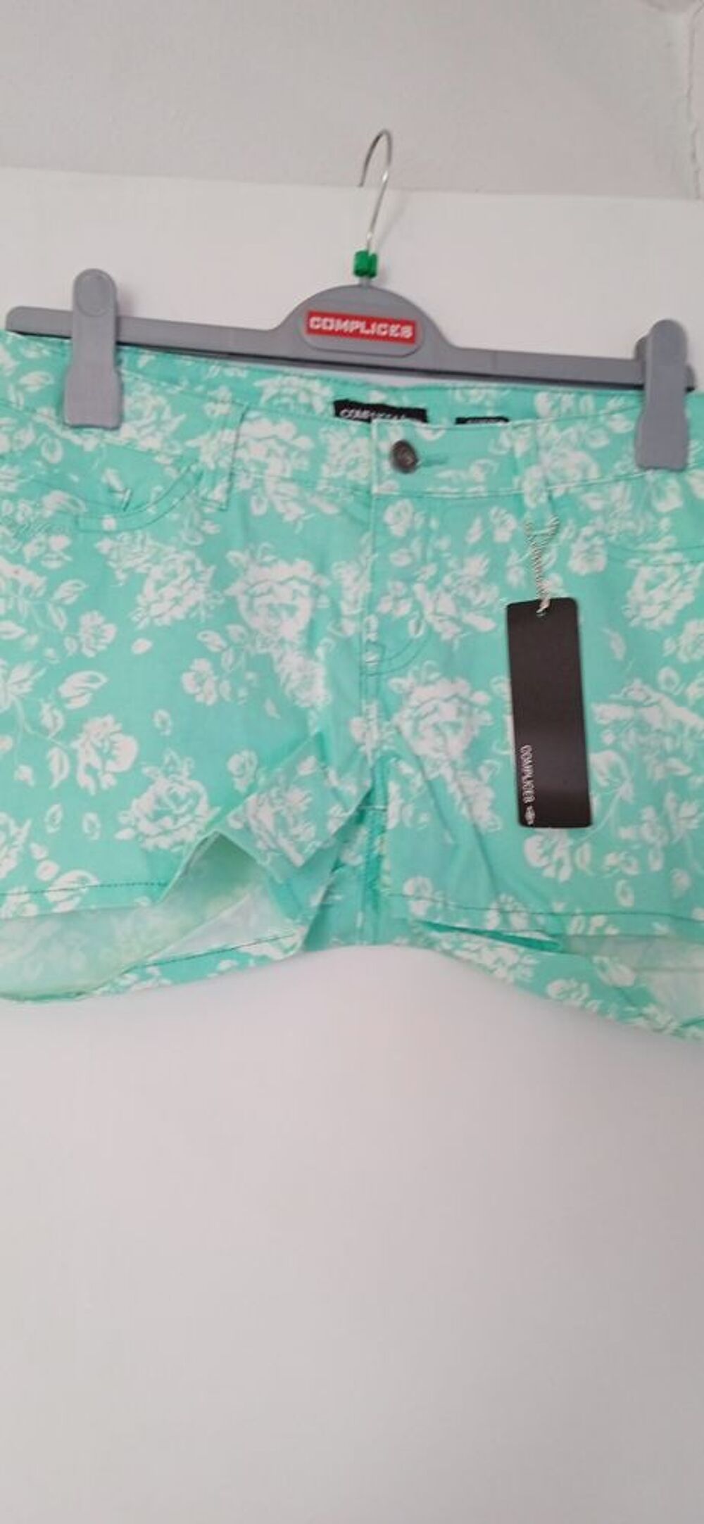 Short Femme vert complices Vêtements