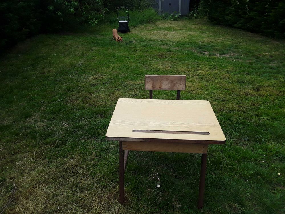 ptit bureau d'&eacute;colier &agrave; restaurer Décoration